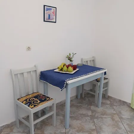 Διαμέρισμα Mimis *