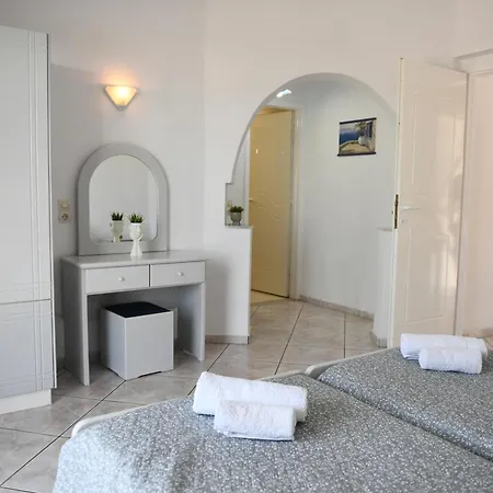 Mimis Apartament *