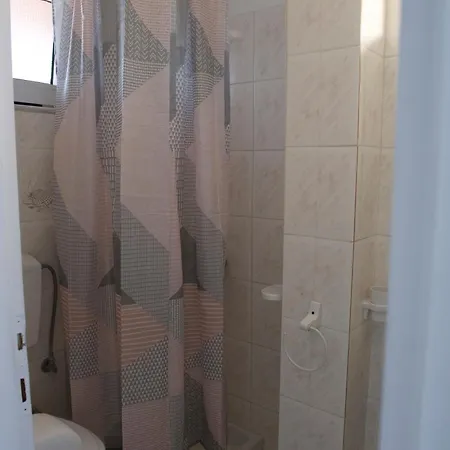 Mimis アパート Kéfalos